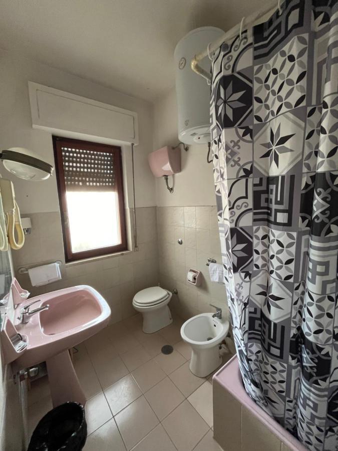 Hotel L'Approdo 브린디시 외부 사진