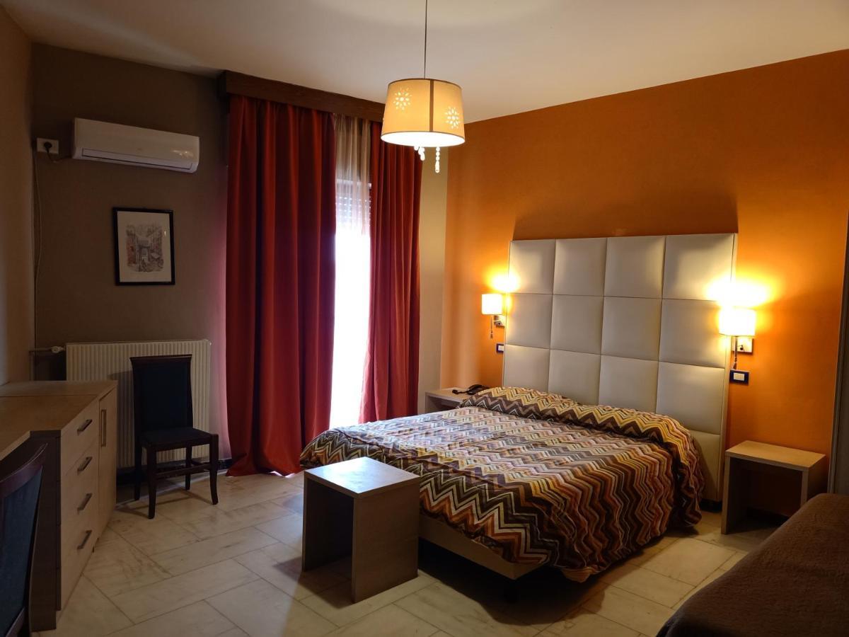 Hotel L'Approdo 브린디시 외부 사진
