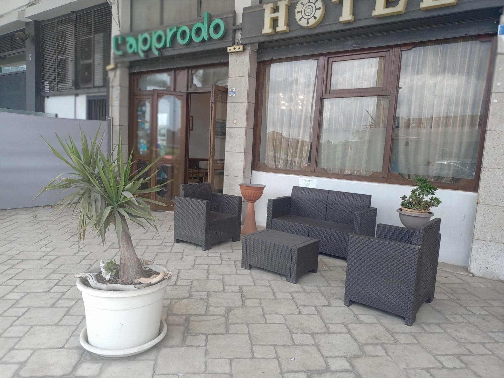 Hotel L'Approdo 브린디시 외부 사진